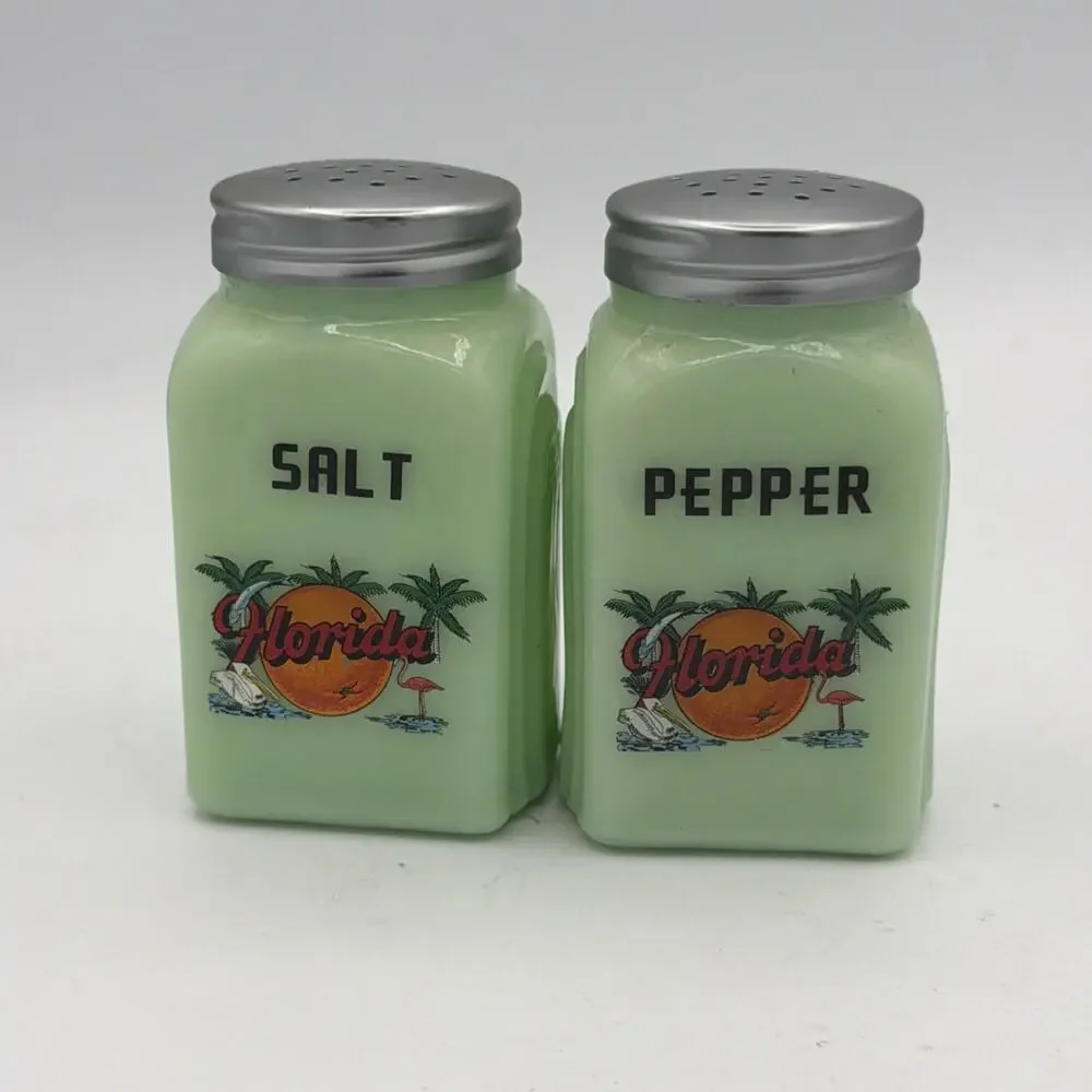 JADEITE Florida SALT & PEPPER Shaker GREEN Glass Art Deco Travel Kitsch Palm